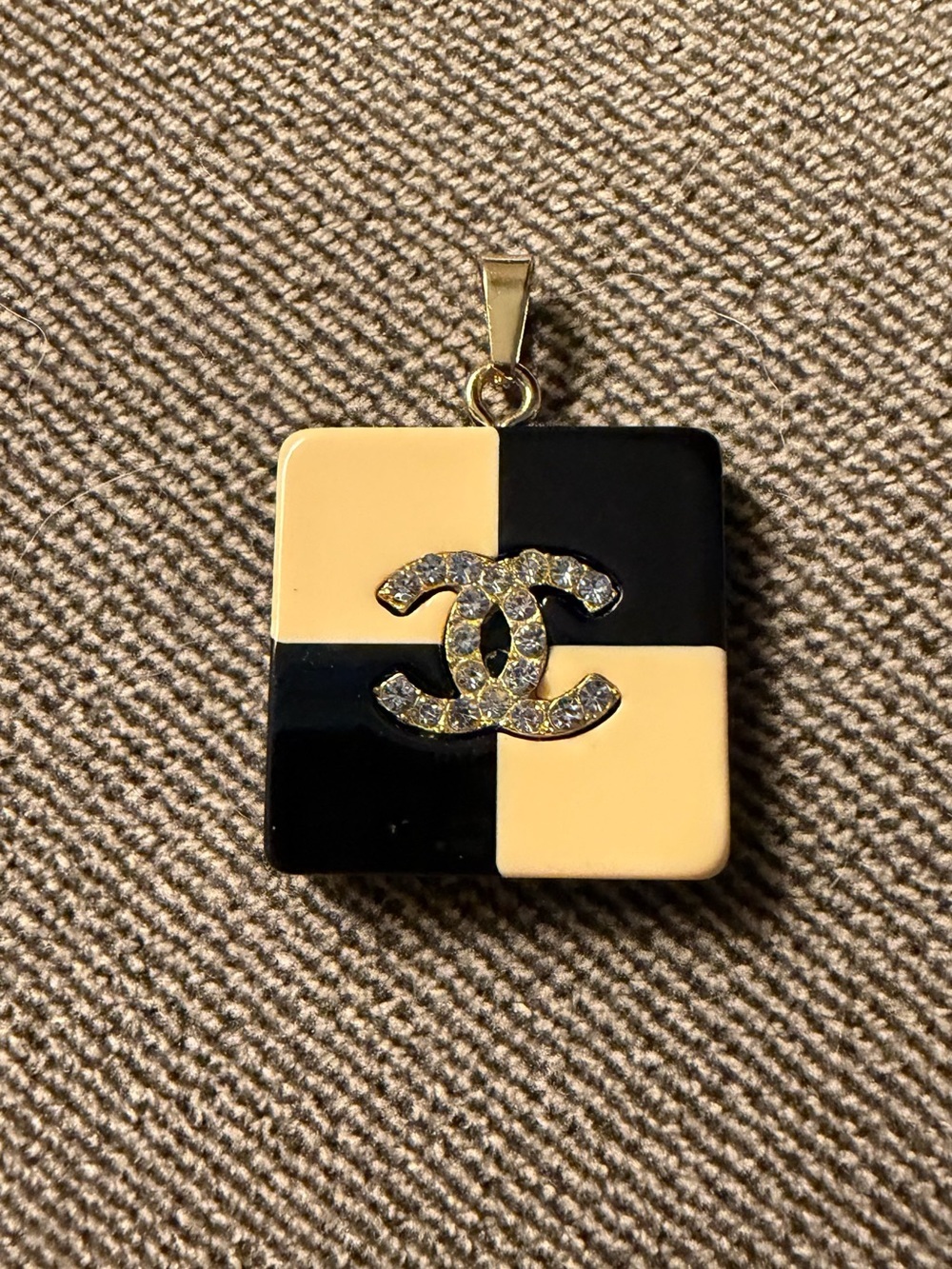 Chanel 24A CC Rhinestone Resin Checkerboard Pendant France - Picture 2 of 13